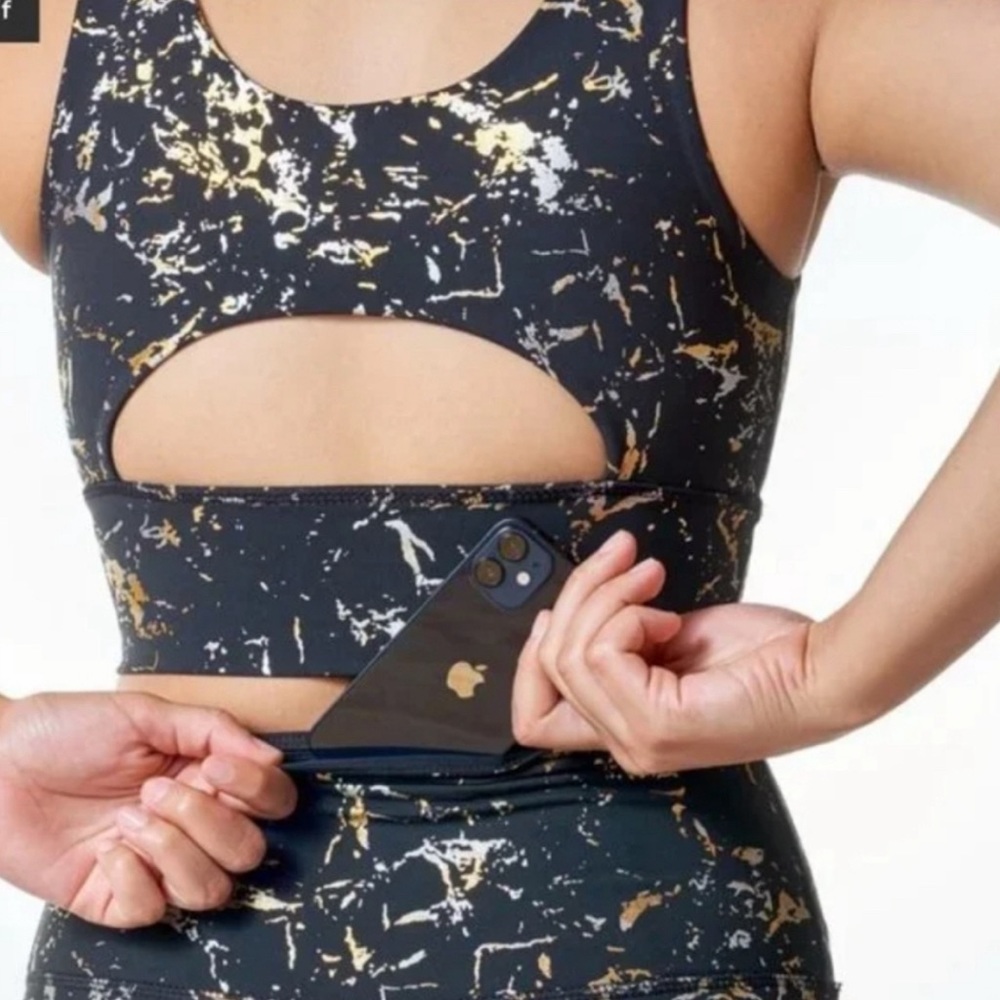 DYI Elevate Bra  Define Your Inspiration Sports Bra Black Metallic gold & silver - Picture 5 of 8